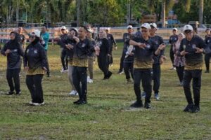 Semarak Muskomwil V Apeksi, Peserta Senam Bersama di Halaman Kantor Wali Kota Palangka Raya